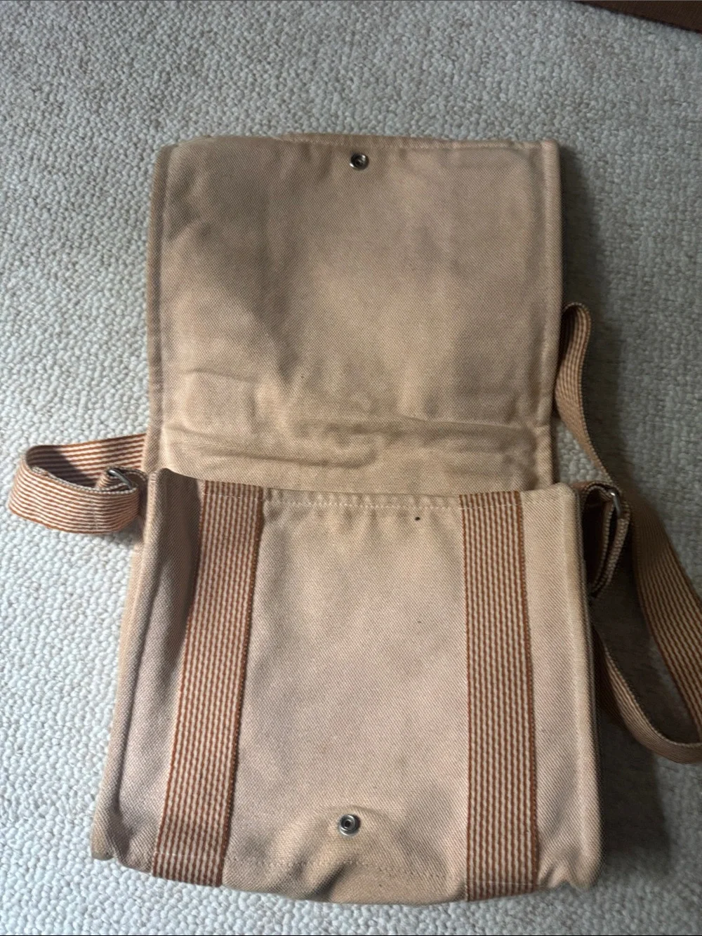 Hermes Crossbody Messenger Bag in Tan